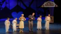 allshookup19038073_small.jpg