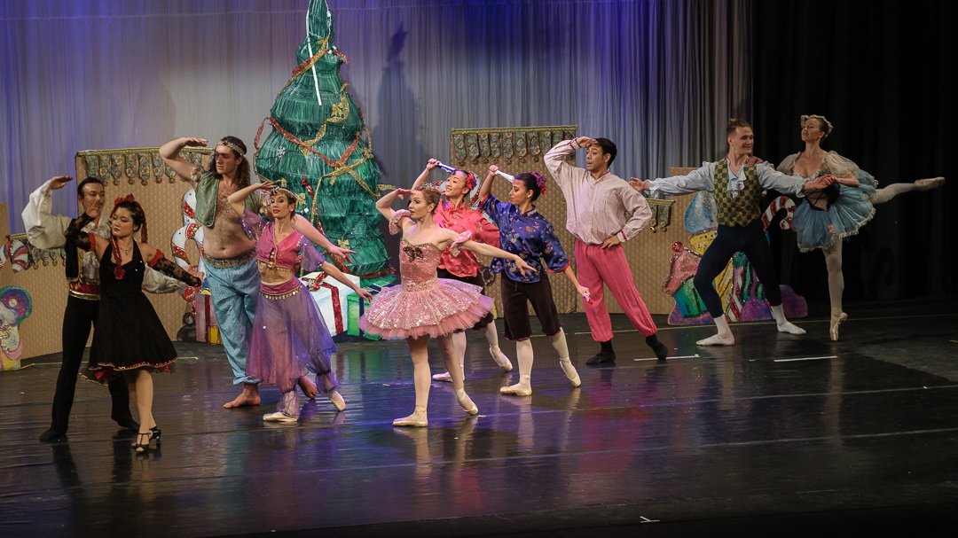 nutcracker211237.jpg