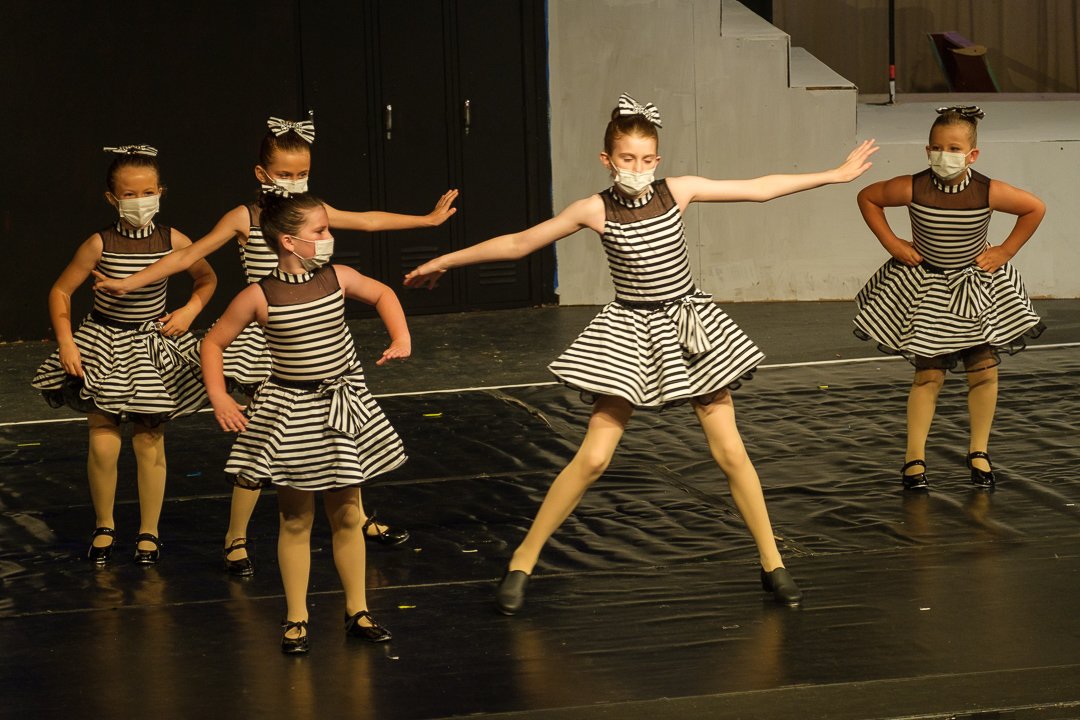 dance210571.jpg