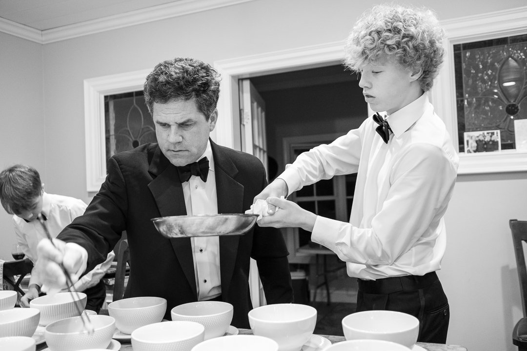 artsdinnerbw221226.jpg