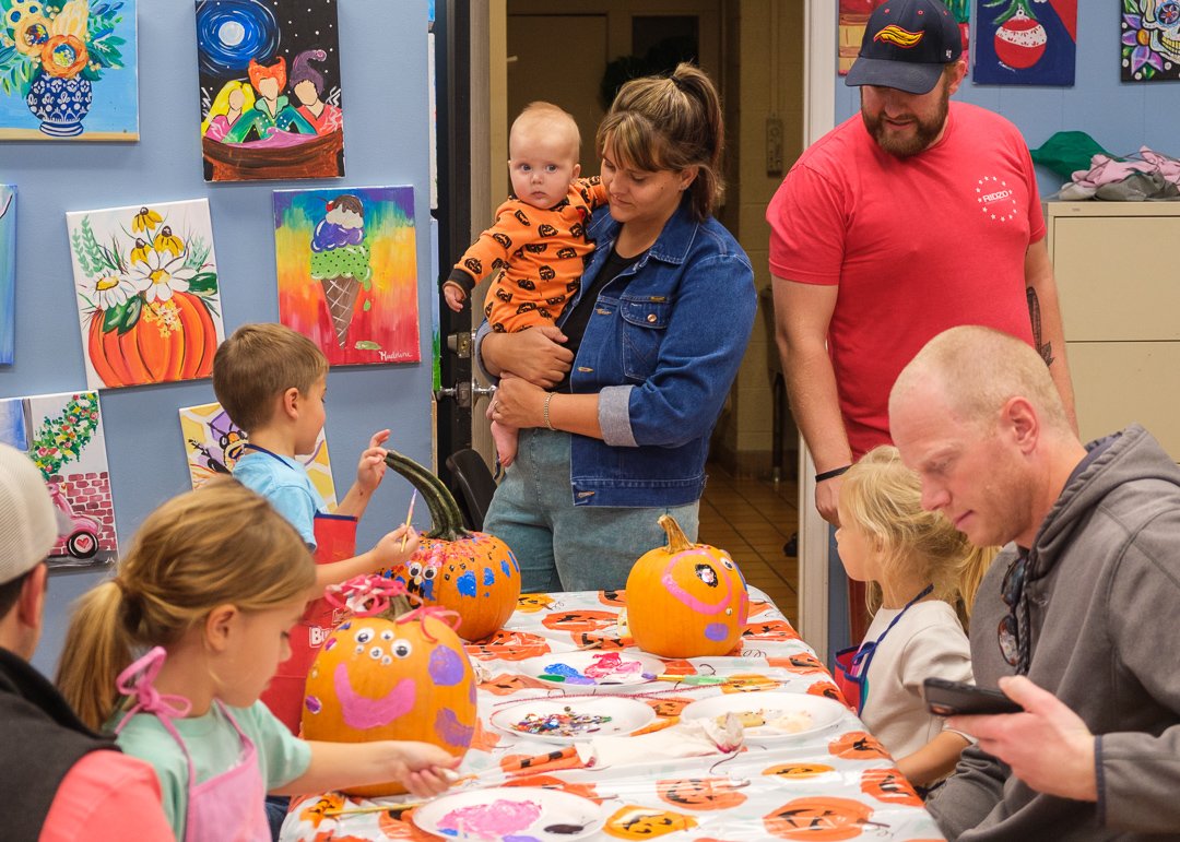 pumpkinworkshop22103780.jpg