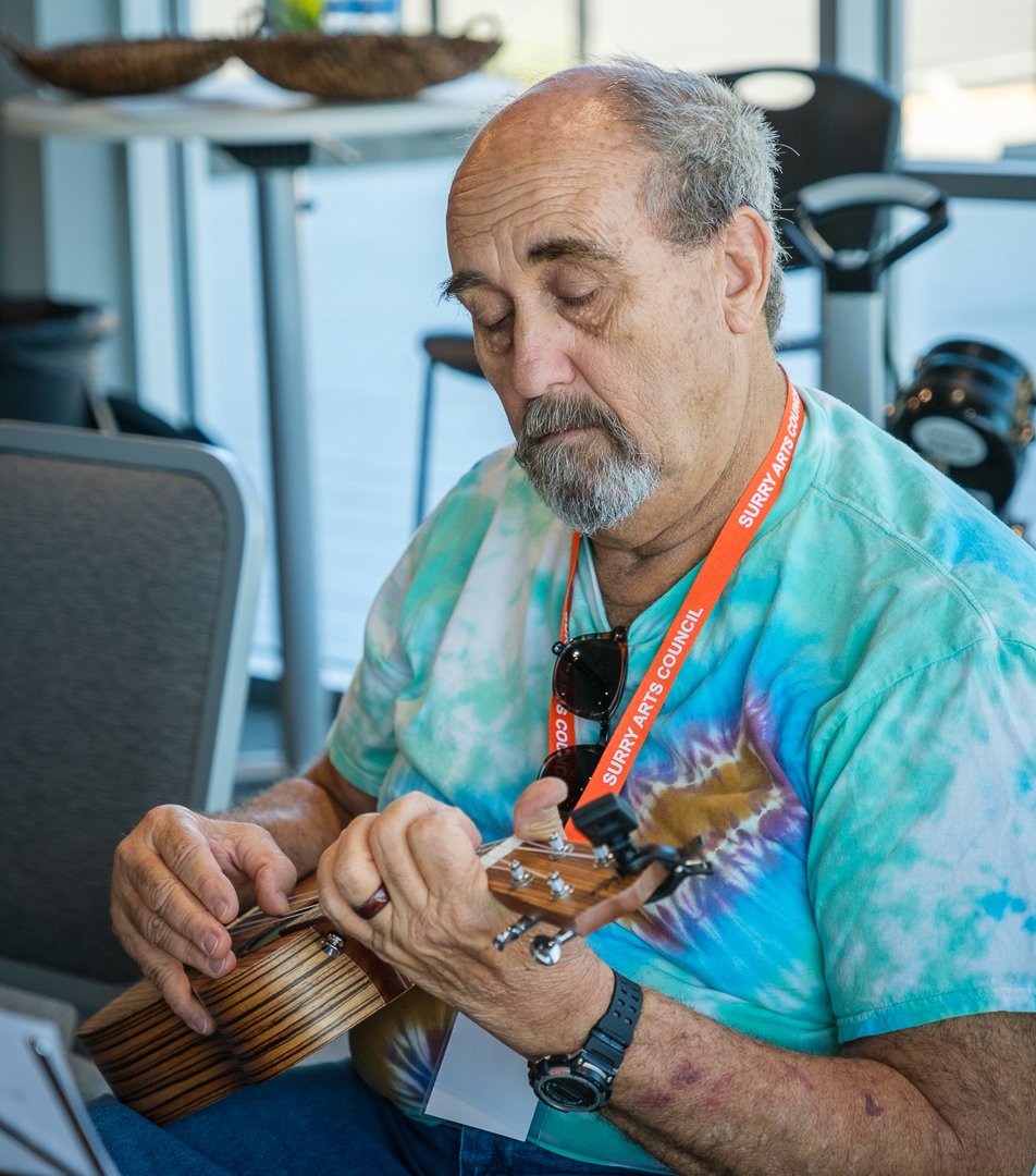 ukulele24102532.jpg