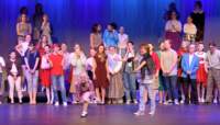 grease_0930_01_small.jpg