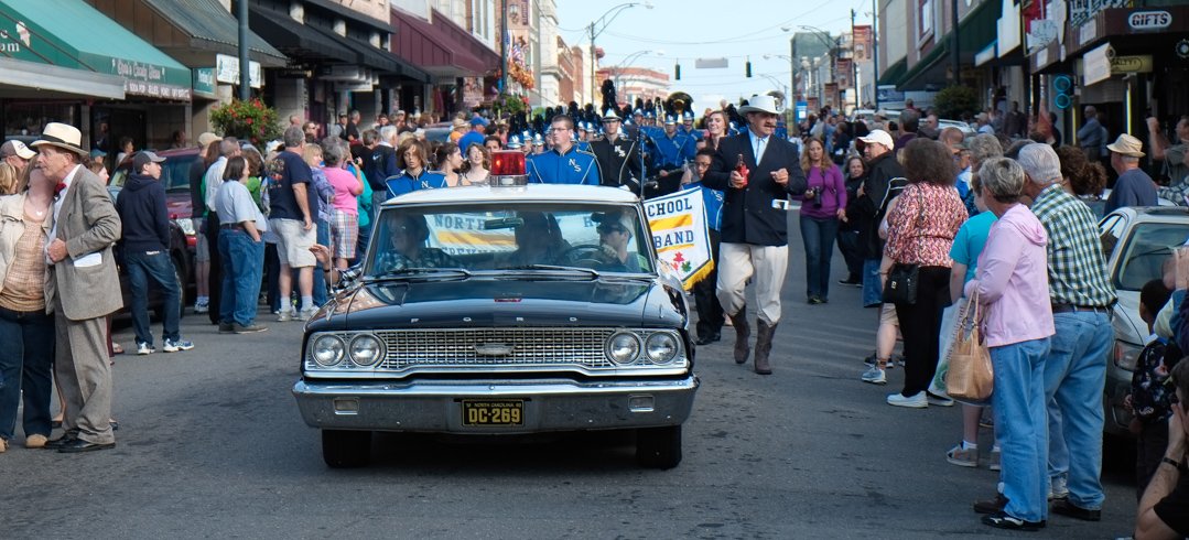 parade13092463.jpg