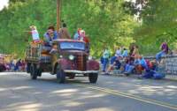 parade_4771_01_small.jpg