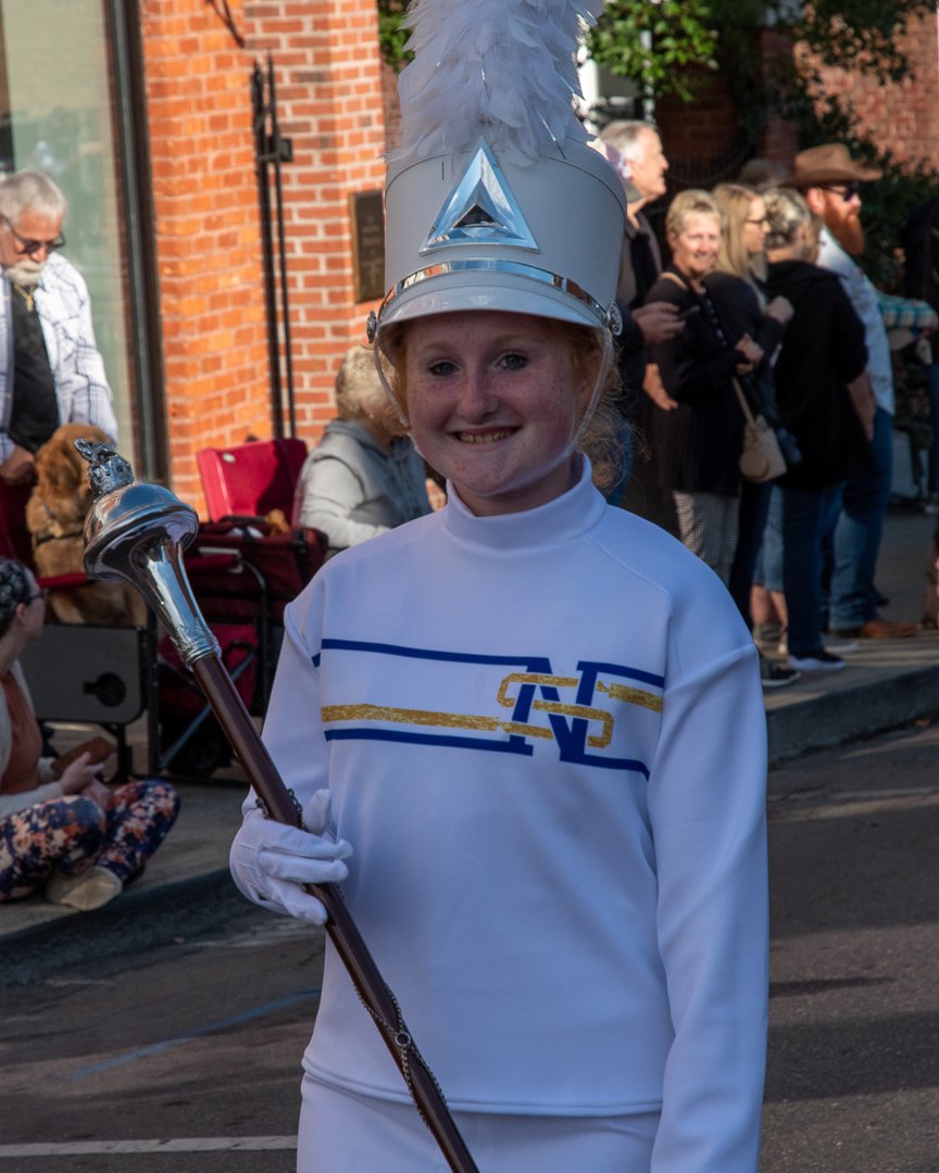 parade_32433.jpg