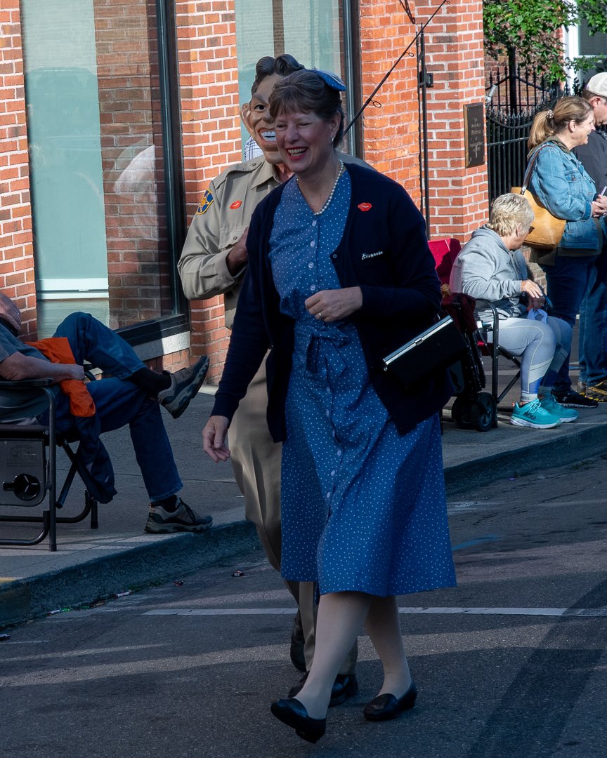 parade_32449.jpg