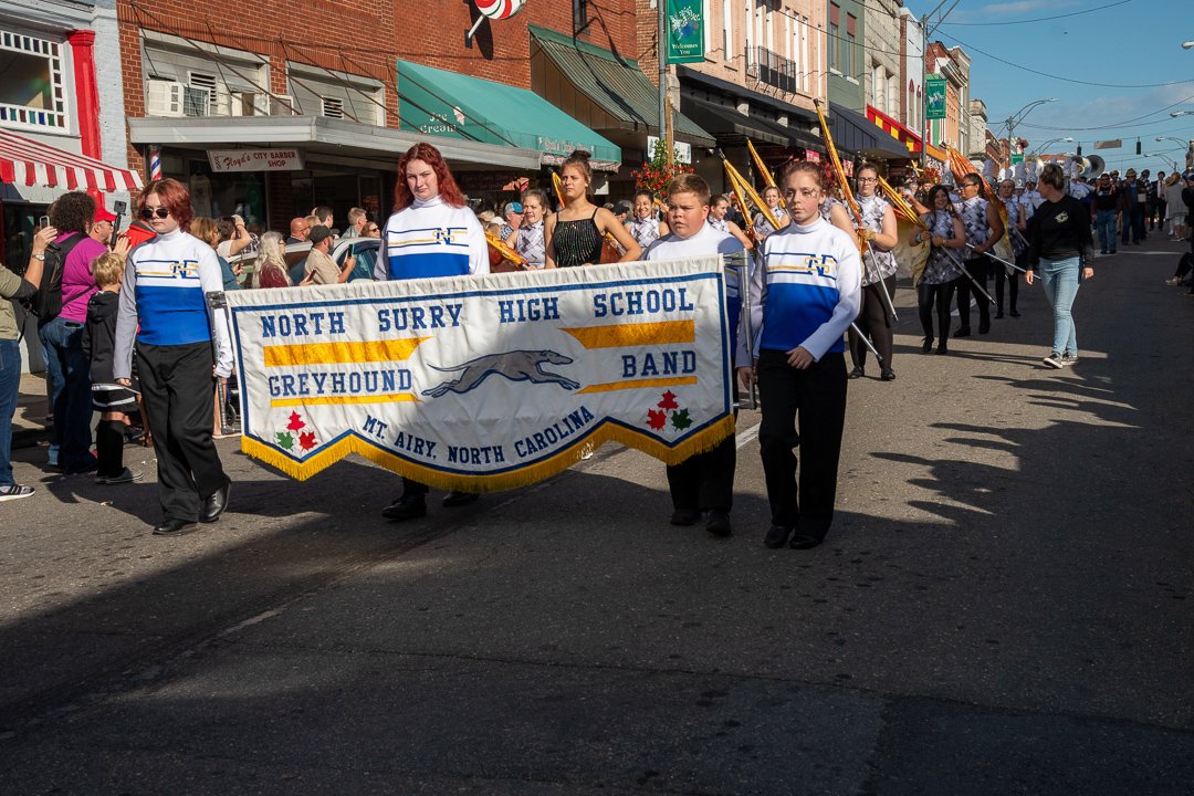 parade_32495.jpg