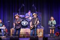 bellamybrothers3390_01_small.jpg