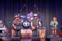 bellamybrothers3392_01_small.jpg