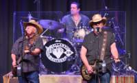 bellamybrothers3496_01_small.jpg