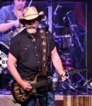 bellamybrothers3559_01_small.jpg