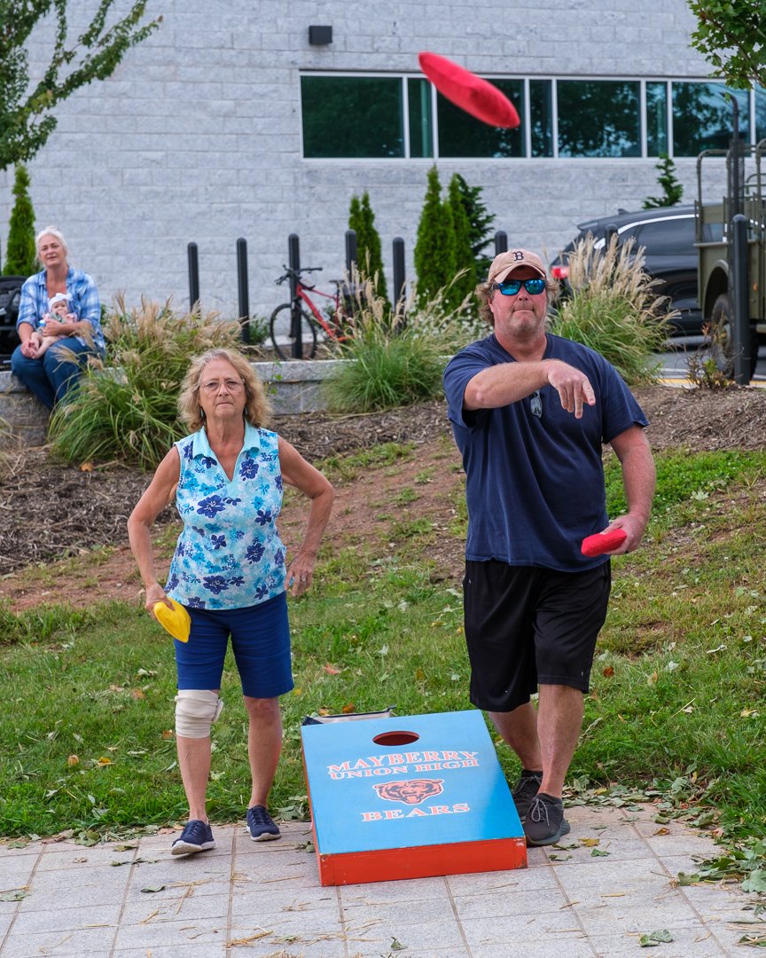 cornhole24099.jpg