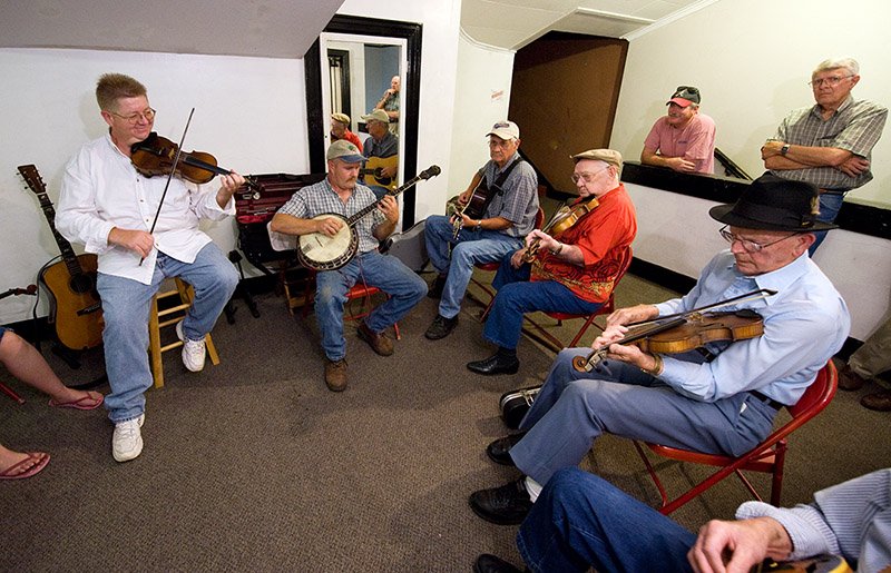 fiddlers04854.jpg