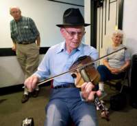 fiddlers04873_small.jpg