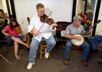 fiddlers04909_small.jpg