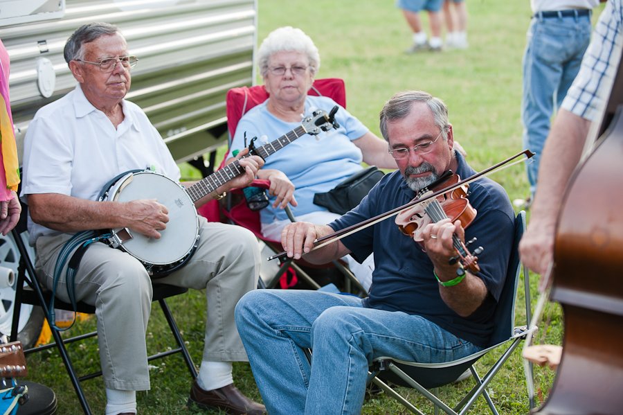 fiddle06110792.jpg