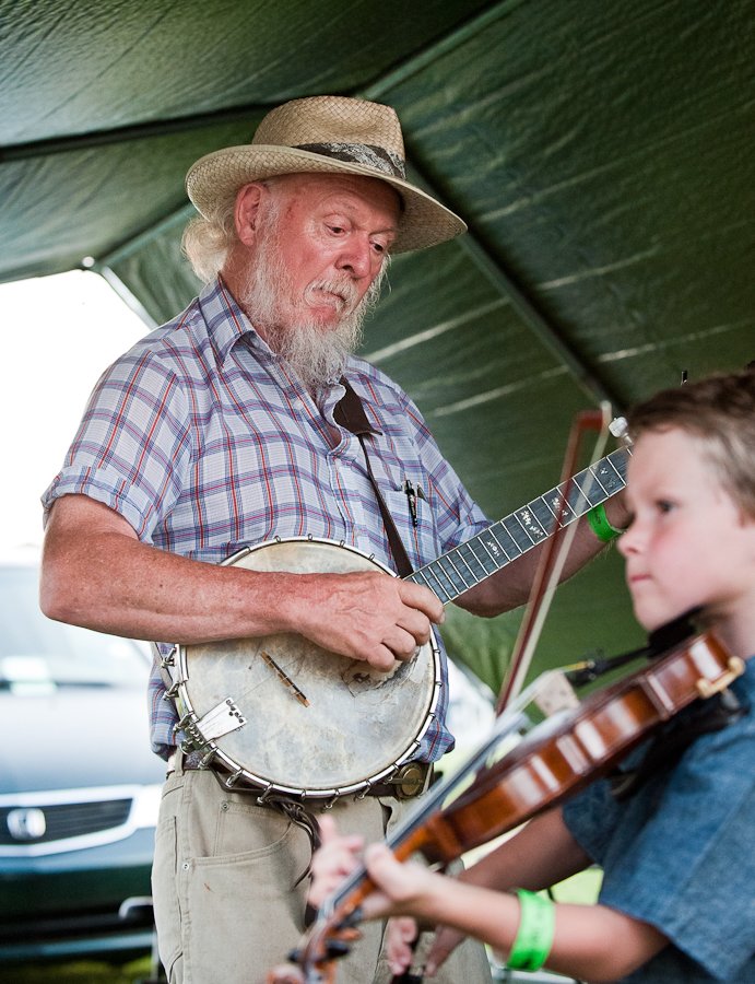 fiddle06110844.jpg