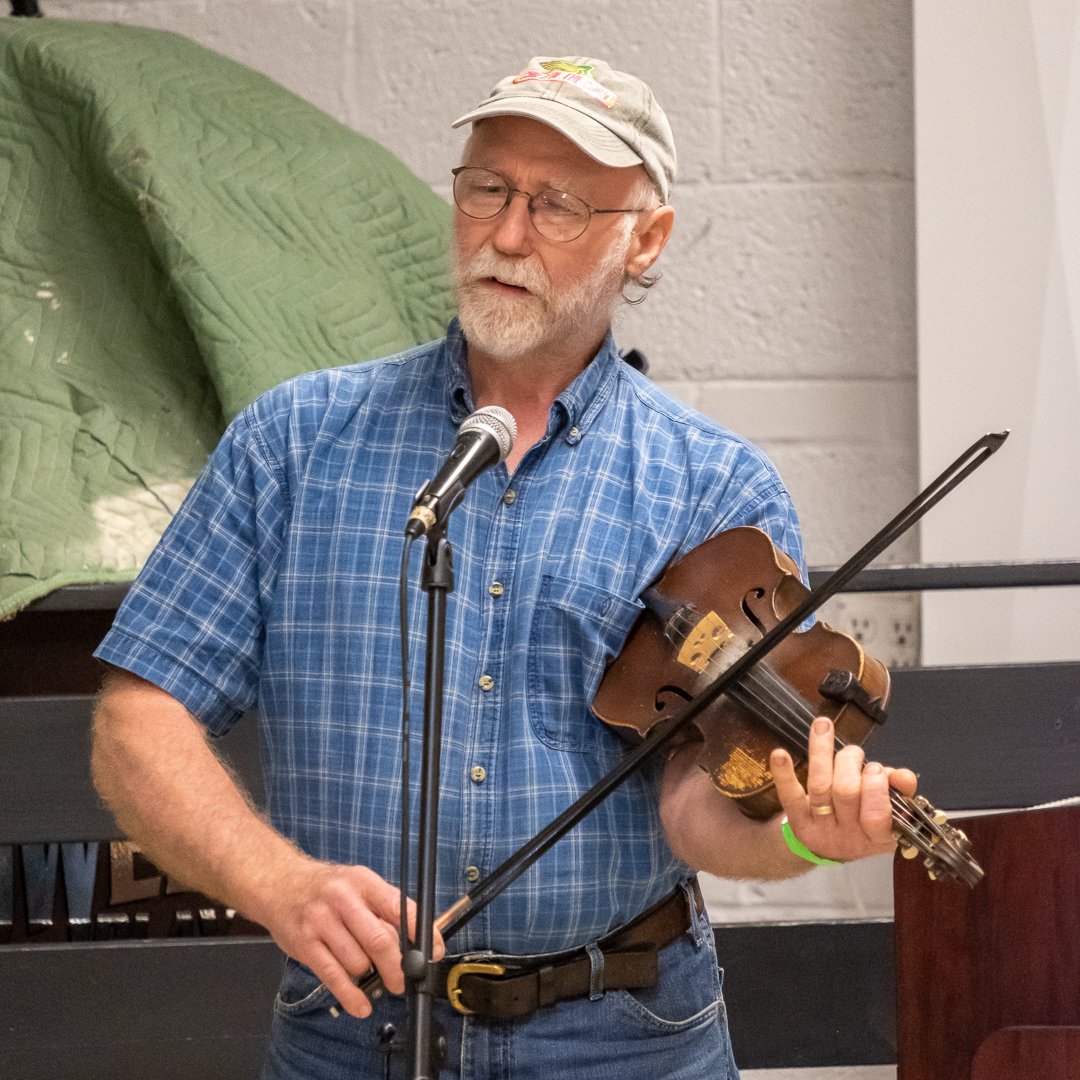 fiddler190618.jpg