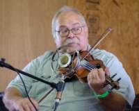 fiddler190683_small.jpg