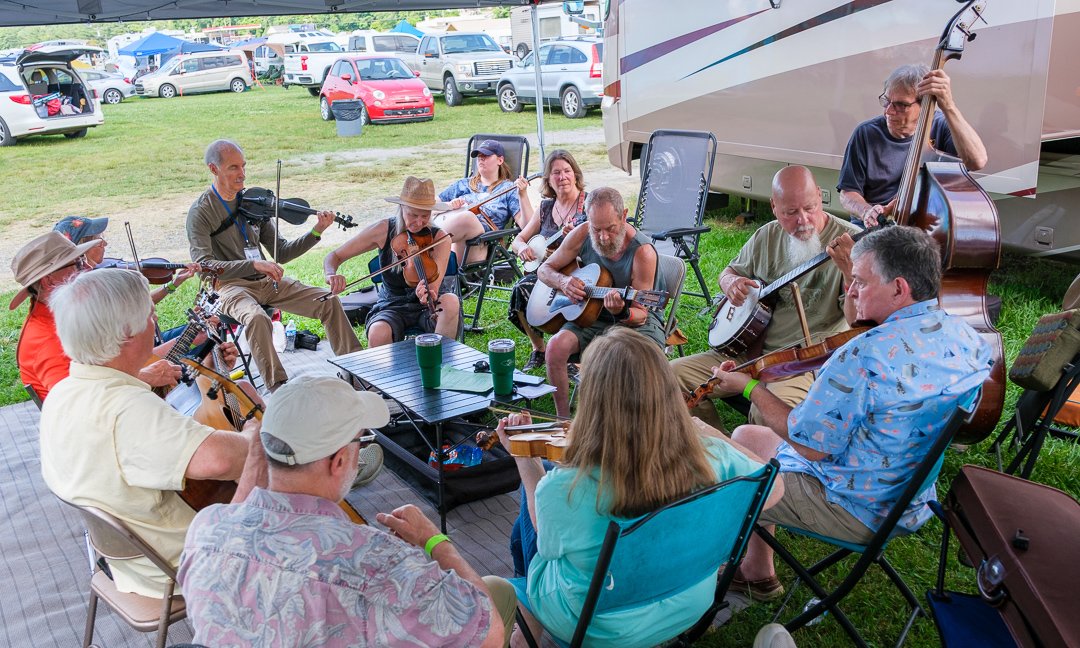 fiddlersconvention250663.jpg