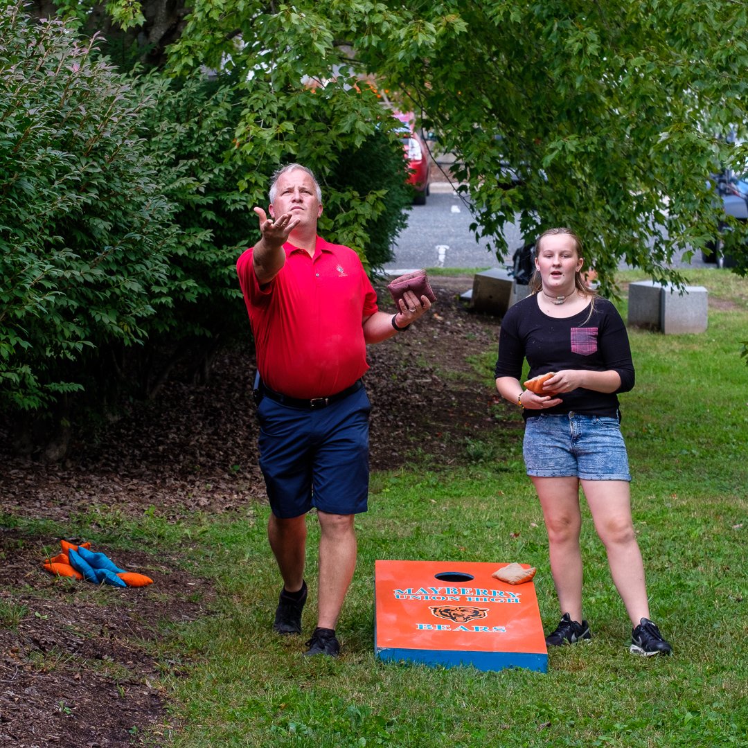 cornhole20095.jpg